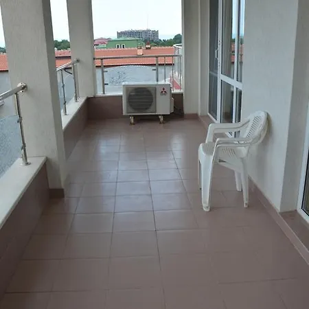 Apartament Iris *