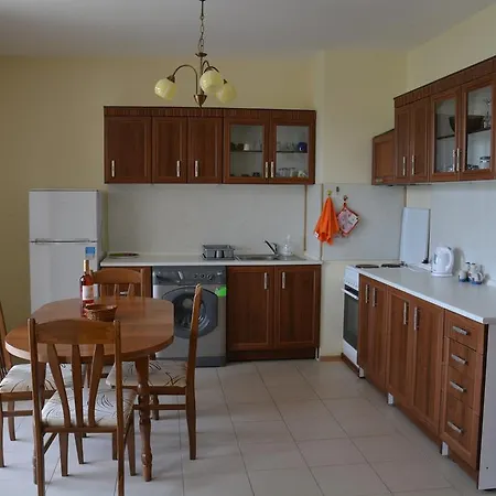 Iris Apartament *