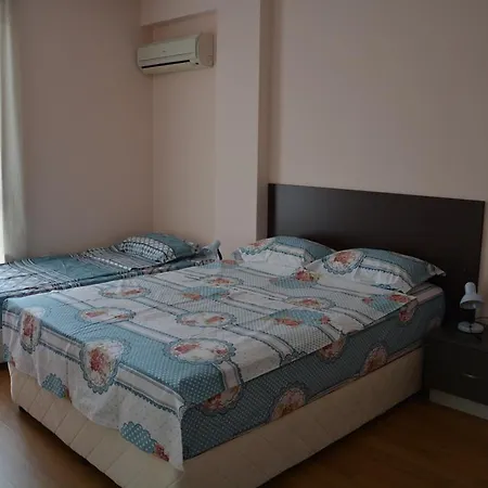 Apartamento Iris Saints Constantine and Helena